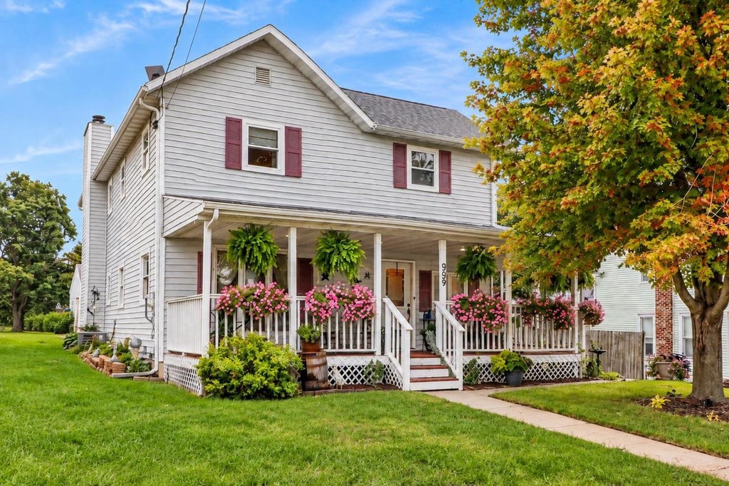 Photo of 909 E Milwaukee STREET, Argyle, WI 53504 (MLS # 2032618)