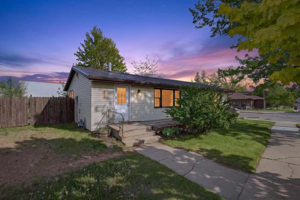 Photo of 6574 Cameron AVENUE, Vesper, WI 54489 (MLS # 22604006)