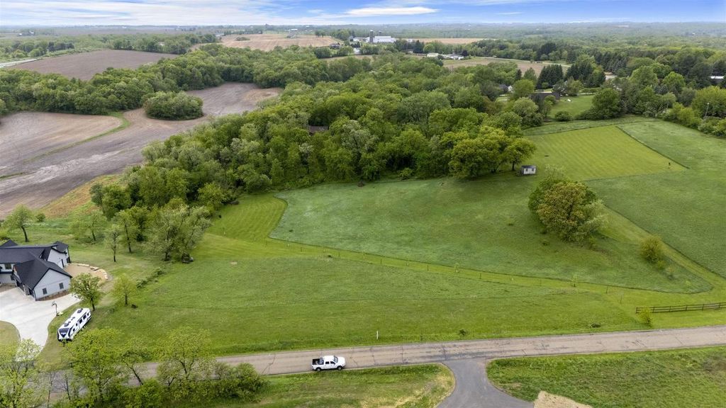 Photo of LOT 2 CSM 15766 Spring Rose, Verona, WI 53593 (MLS # 2015230)