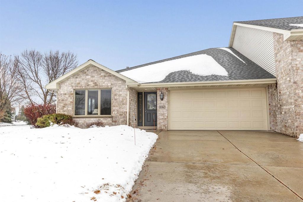 Photo of 1062 Coronado COURT, Oneida, WI 54155 (MLS # 50319322)