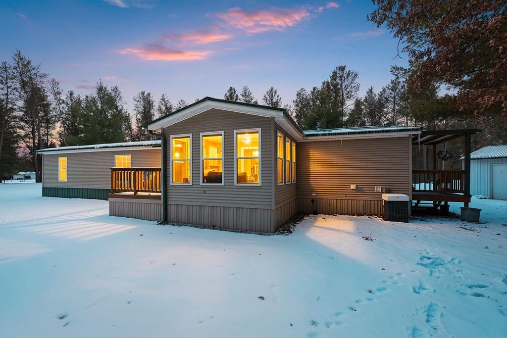 Photo of W4706 29th STREET, Necedah, WI 54646 (MLS # 50320844)