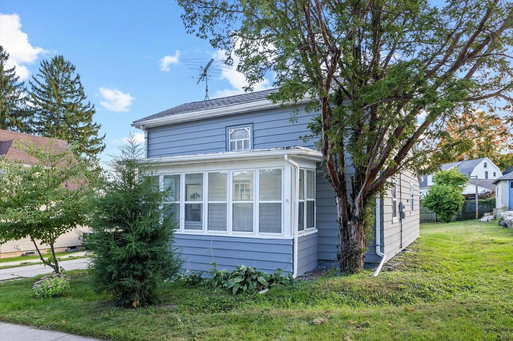 Photo of 317 Main STREET, Sheboygan Falls, WI 53085 (MLS # 1936783)