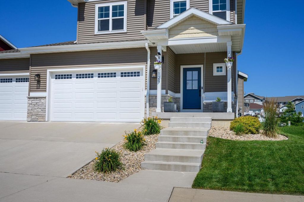 Photo of 129 N Legacy WAY, Sun Prairie, WI 53590 (MLS # 2027642)