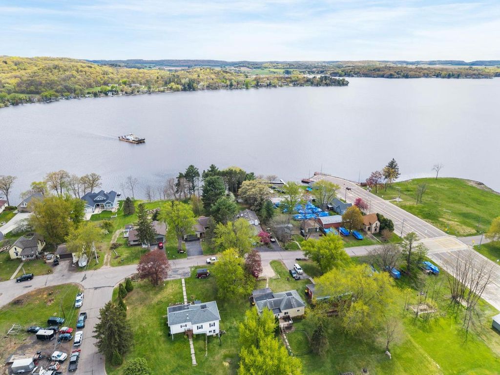 Photo of 217 Palisade St. STREET, Merrimac, WI 53561 (MLS # 2023602)