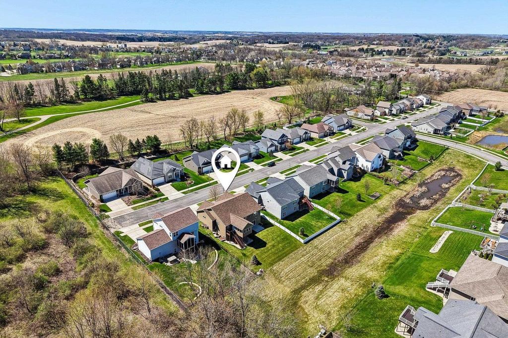 Photo of 9516 Lost Pine TRAIL, Verona, WI 53593 (MLS # 2021157)