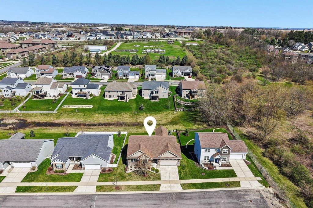 Photo of 9516 Lost Pine TRAIL, Verona, WI 53593 (MLS # 2021157)