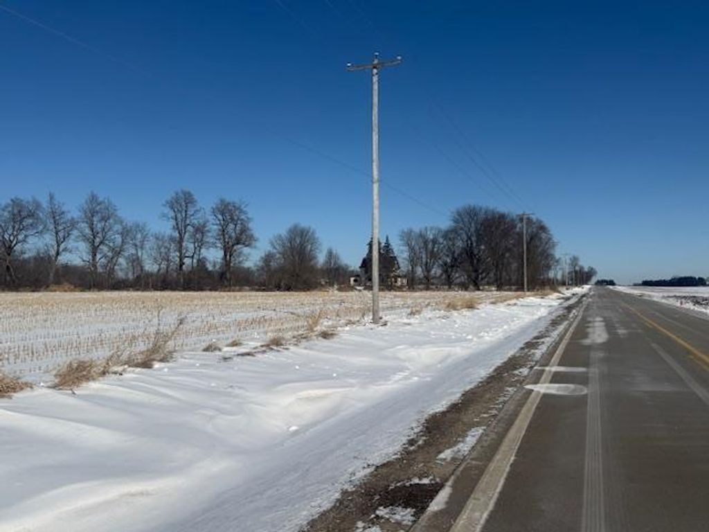 Photo of 4.897 acres County II ROAD, Columbus, WI 53925 (MLS # 2016070)