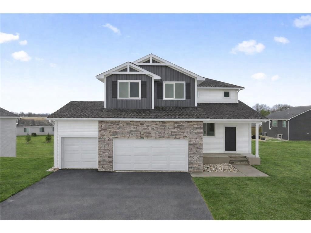 Photo of 1337 Orchid WAY, New Richmond, WI 54017 (MLS # 7066616)