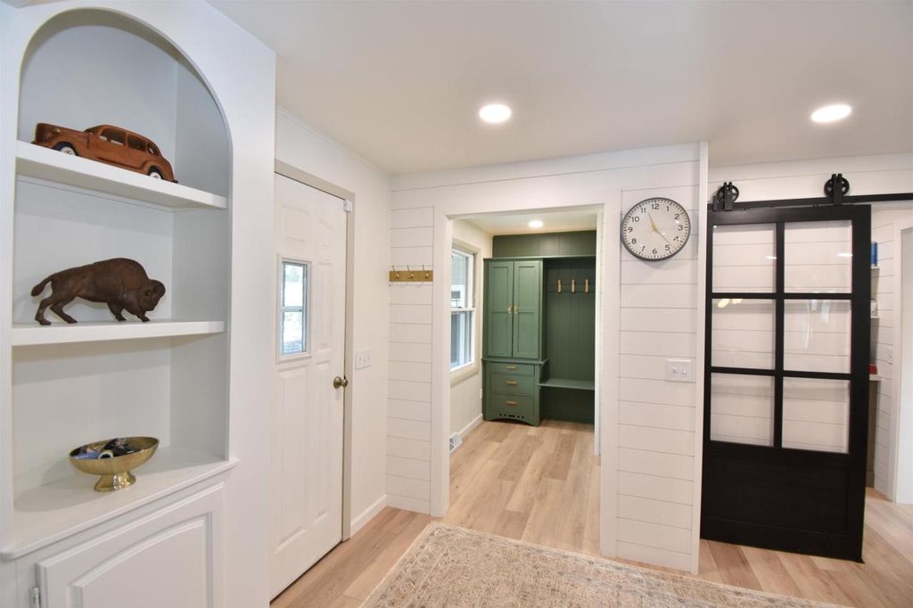 Photo of 548 Janick Circle West Cir, Stevens Point, WI 54481 (MLS # 22601838)