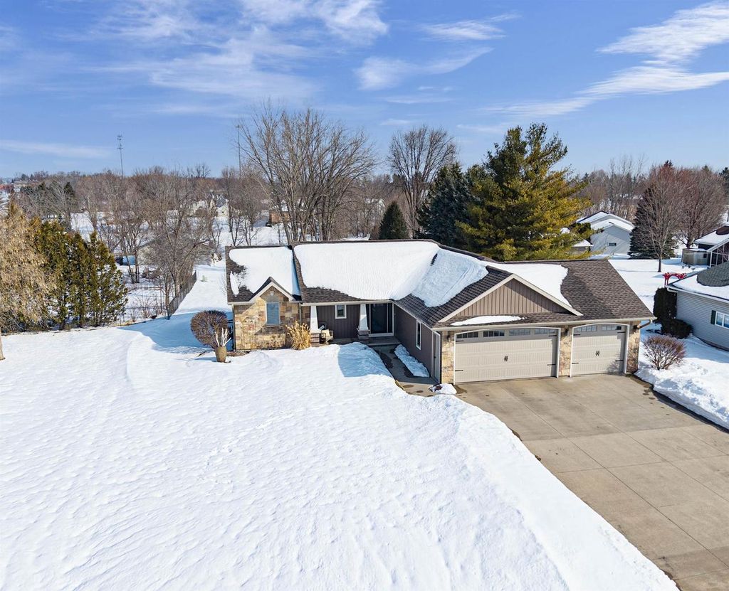 Photo of W6860 Sunnyvale LANE, Greenville, WI 54942 (MLS # 50322590)