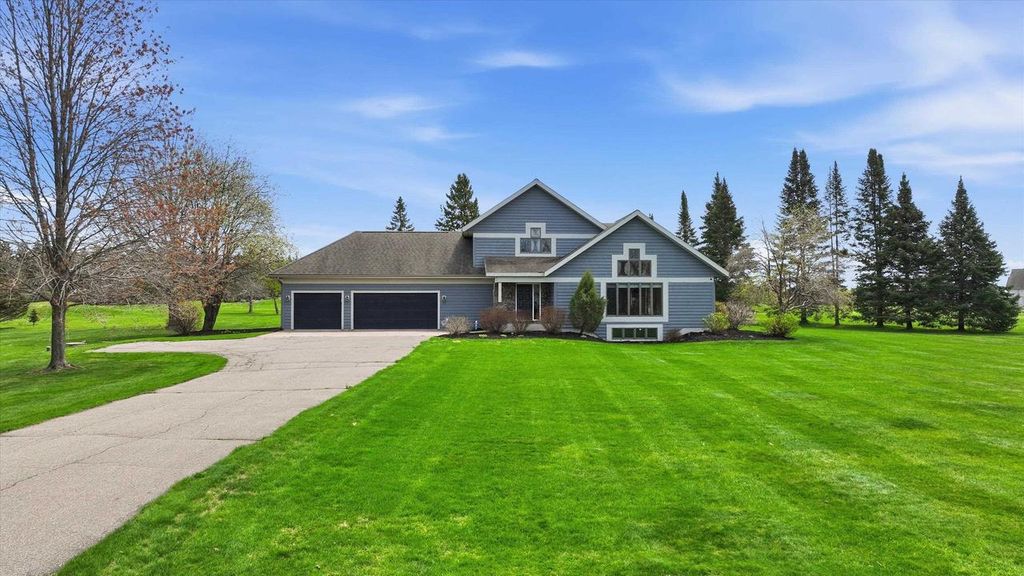 Photo of 9854 Riveredge DRIVE, Marshfield, WI 54449 (MLS # 22601782)