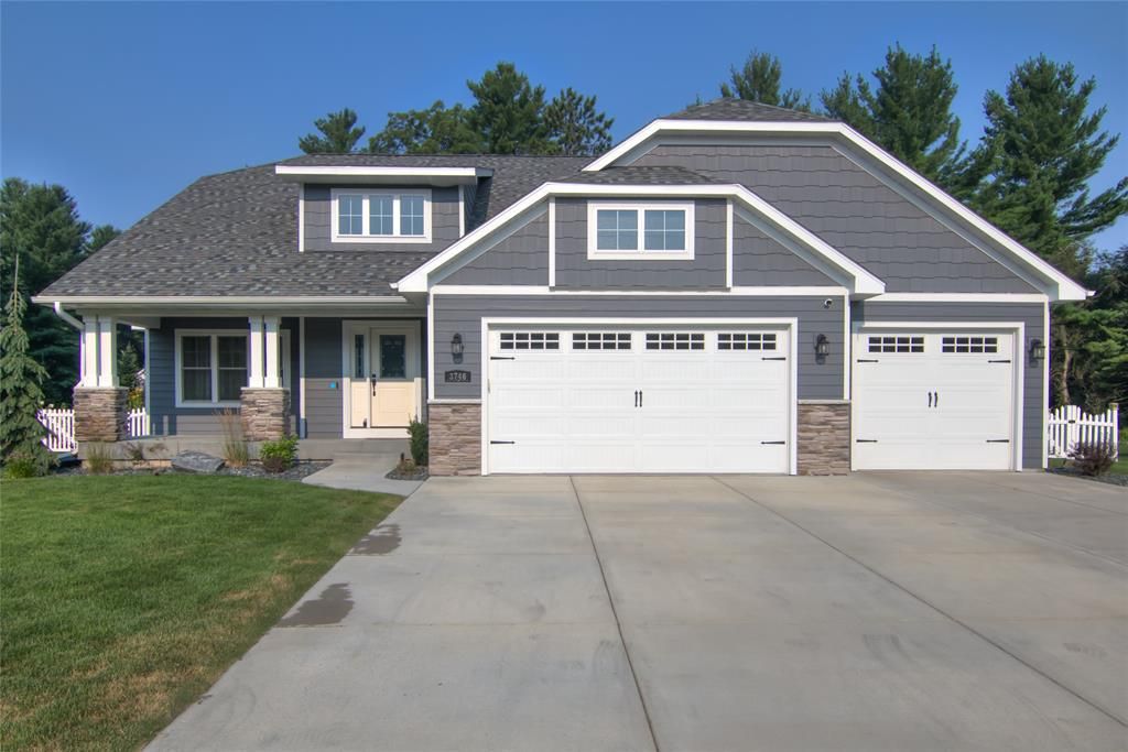 Photo of 3746 Crest Ridge COURT, Eau Claire, WI 54701 (MLS # 1599862)