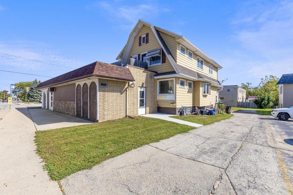 Photo of 2703 S Chicago AVENUE, South Milwaukee, WI 53172 (MLS # 1937757)