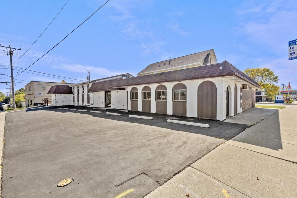 Photo of 2703 S Chicago AVENUE, South Milwaukee, WI 53172 (MLS # 1937757)