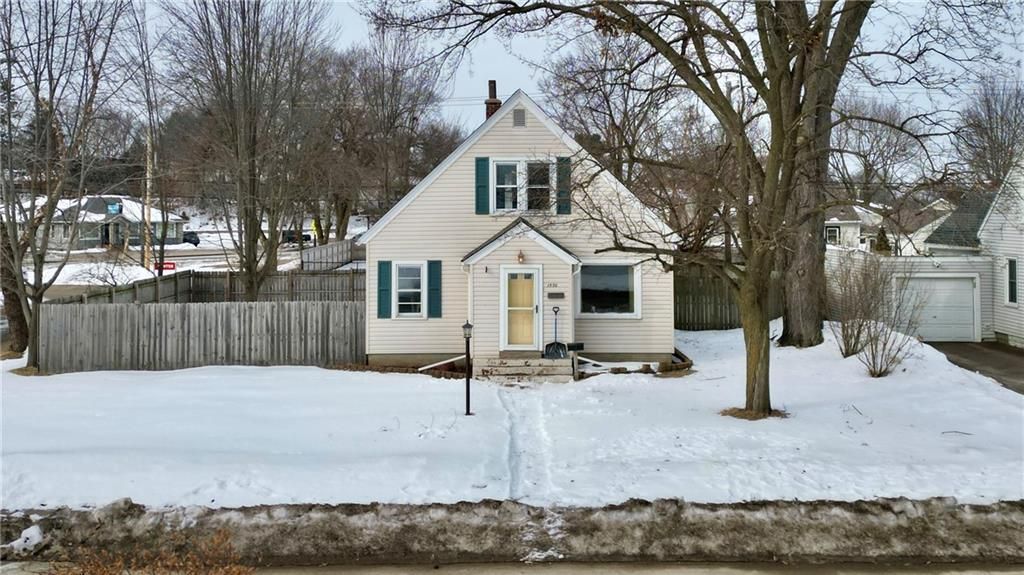 Photo of 1530 Margaret STREET, Eau Claire, WI 54701 (MLS # 1598311)