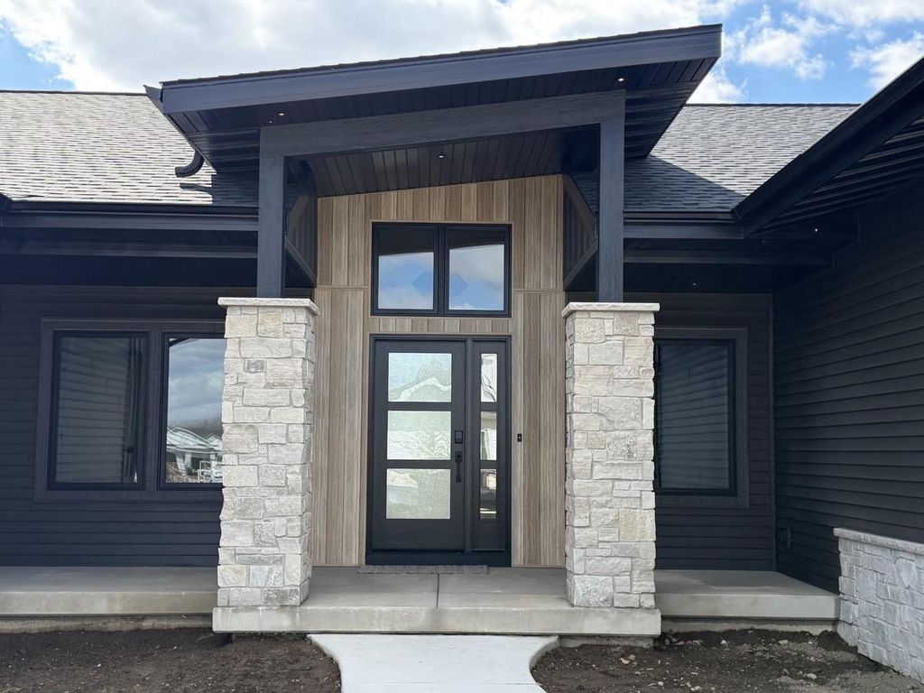 Photo of 7687 Stonecrop WAY, Deforest, WI 53532 (MLS # 2017936)
