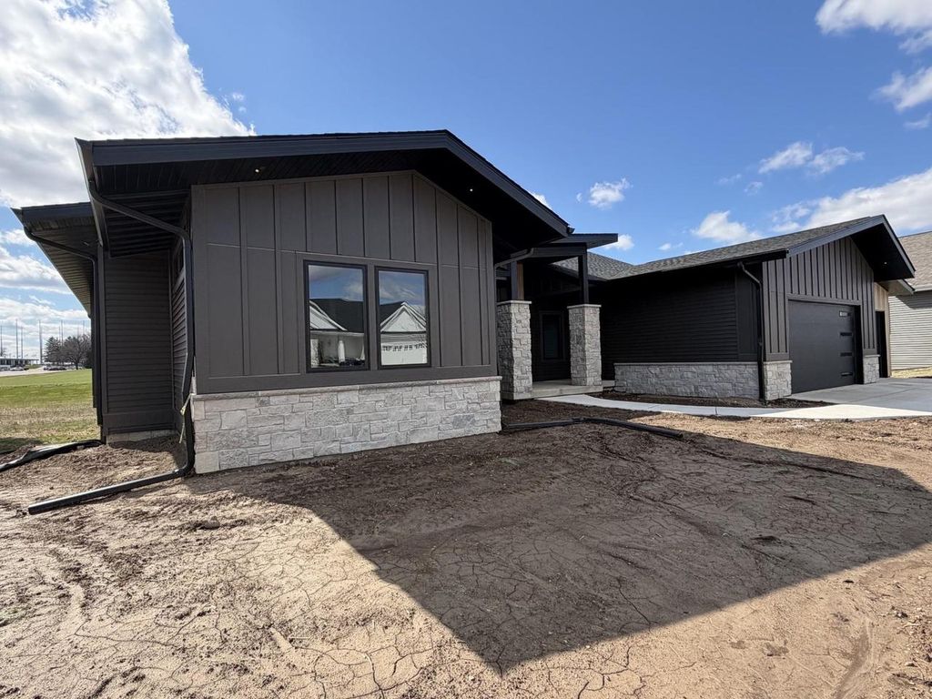 Photo of 7687 Stonecrop WAY, Deforest, WI 53532 (MLS # 2017936)