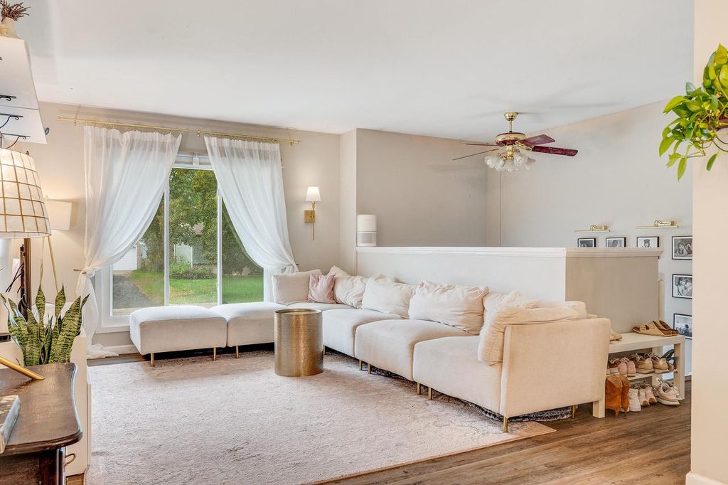 Photo of 3409 Birch STREET, La Crosse, WI 54601 (MLS # 1946059)