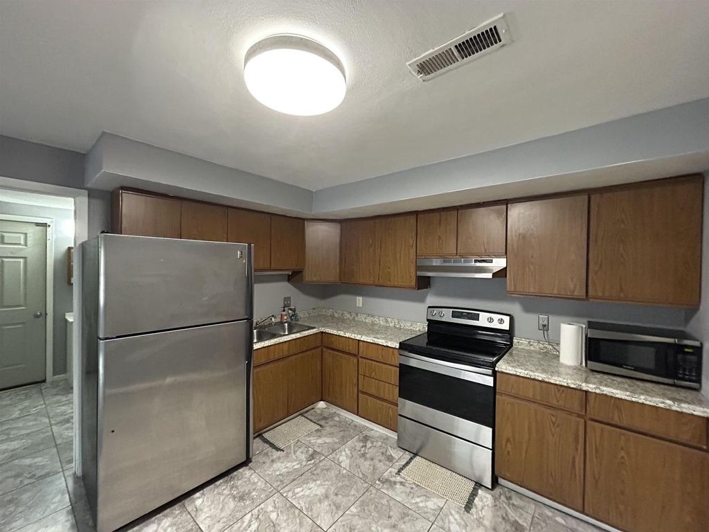 Photo of 603 S Parker DRIVE, Janesville, WI 53545 (MLS # 2013913)