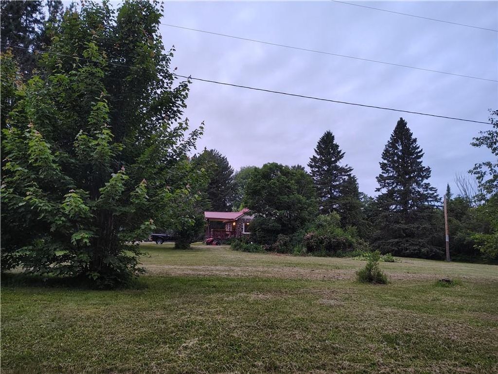 Photo of 6901 Zett ROAD, Loretta, WI 54896 (MLS # 1597354)