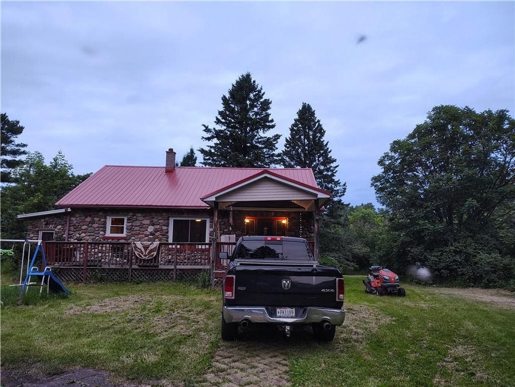 Photo of 6901 Zett ROAD, Loretta, WI 54896 (MLS # 1597354)