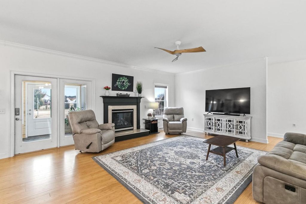 Photo of 3281 Burke ROAD, Sun Prairie, WI 53590 (MLS # 2017359)