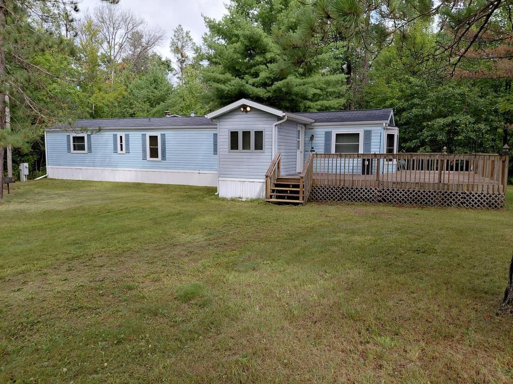 Photo of W10508 N Zak LANE, Crivitz, WI 54114 (MLS # 50314677)