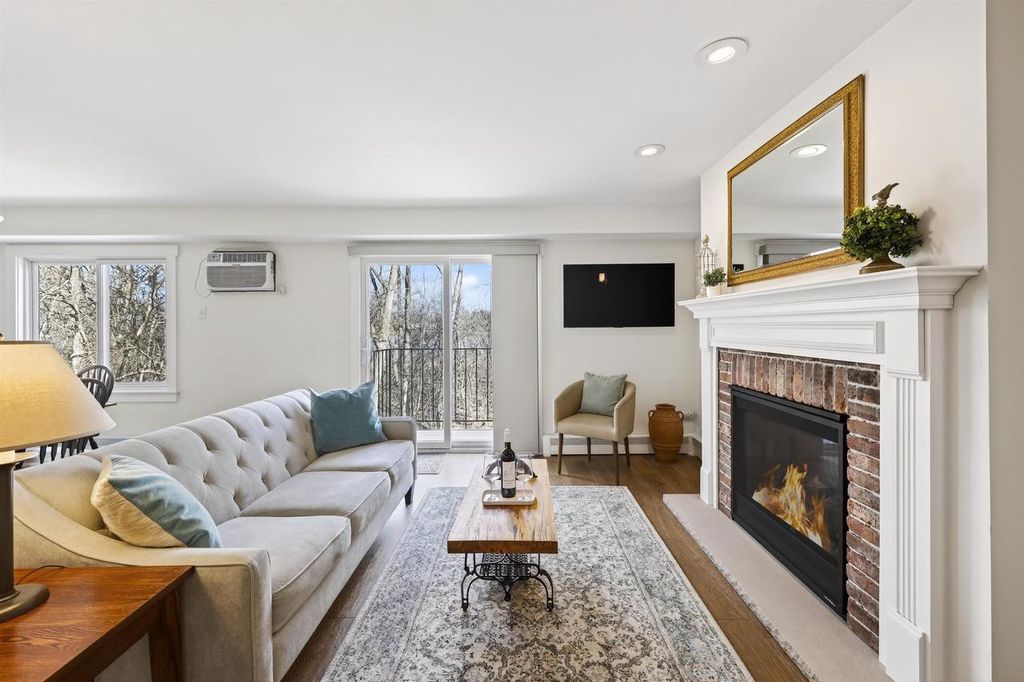 Photo of 7014 Fortune DRIVE #C, Middleton, WI 53562 (MLS # 2020015)