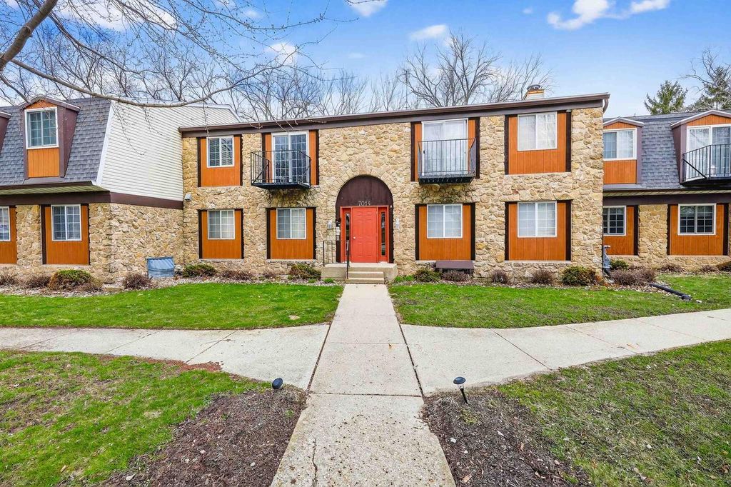 Photo of 7014 Fortune DRIVE #C, Middleton, WI 53562 (MLS # 2020015)