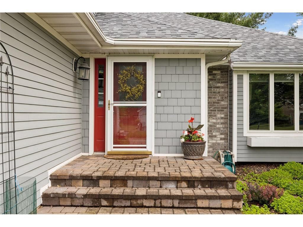 Photo of 1705 Laurel AVENUE, Hudson, WI 54016 (MLS # 7080331)