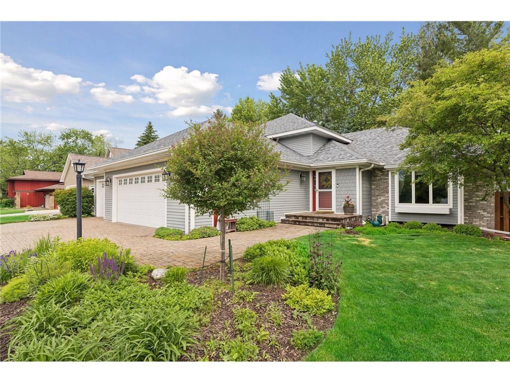 Photo of 1705 Laurel AVENUE, Hudson, WI 54016 (MLS # 7080331)