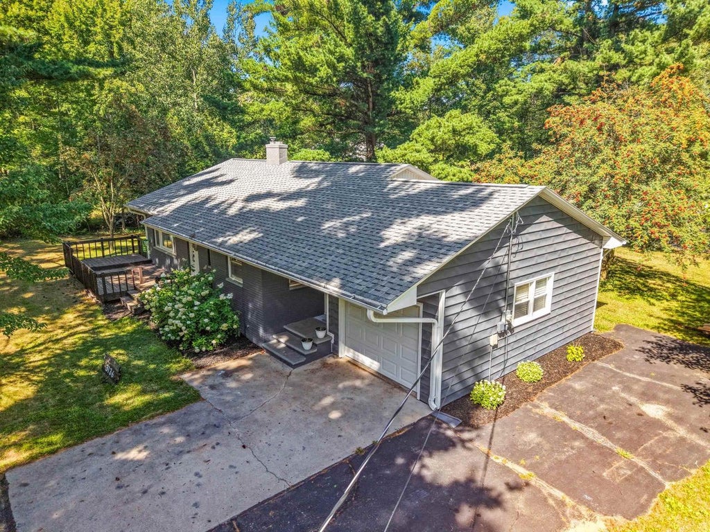 Photo of 3136 Flintville ROAD, Suamico, WI 54313 (MLS # 50331597)