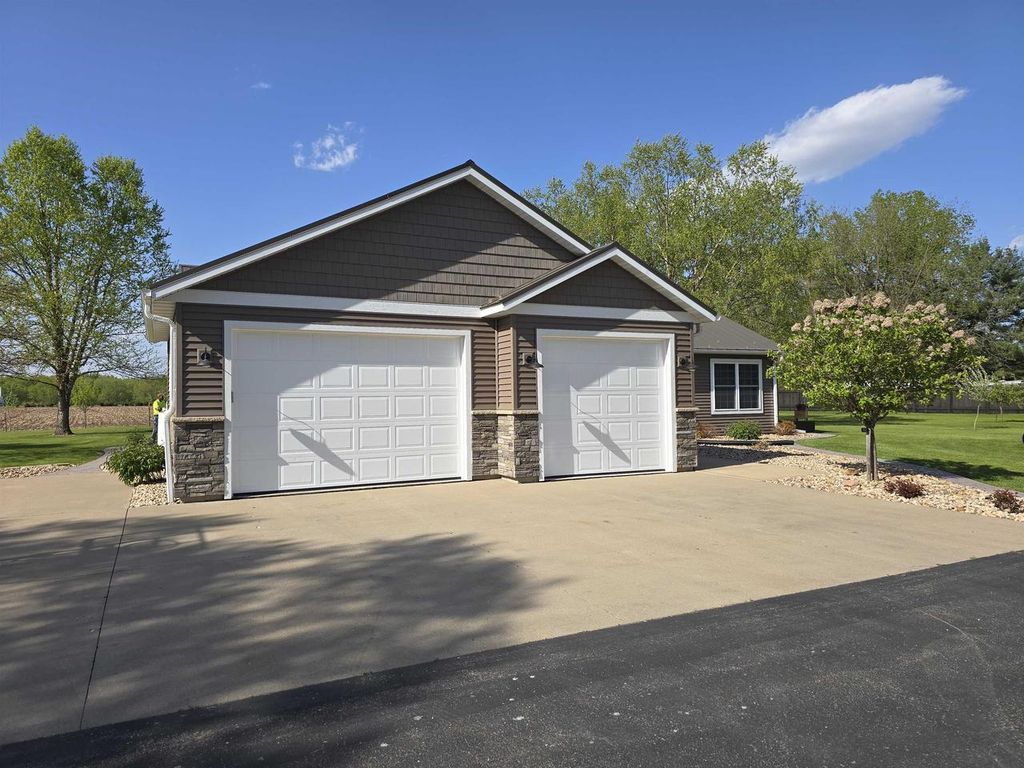 Photo of 911 Exchange STREET, Blue River, WI 53518 (MLS # 2022879)
