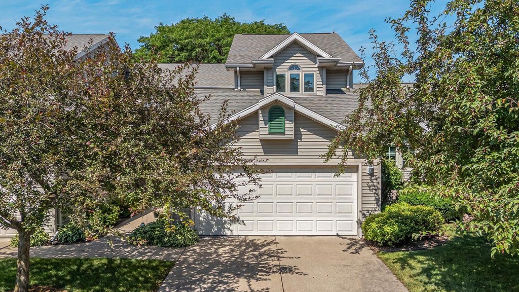Photo of 1709 E Midway ROAD #A-5, Appleton, WI 54915 (MLS # 50330143)