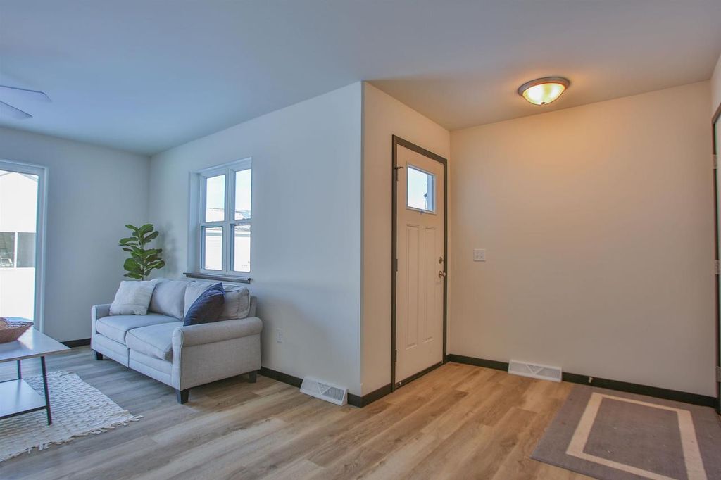 Photo of 980 Morning Star LANE #HA94, Plover, WI 54467 (MLS # 22600856)