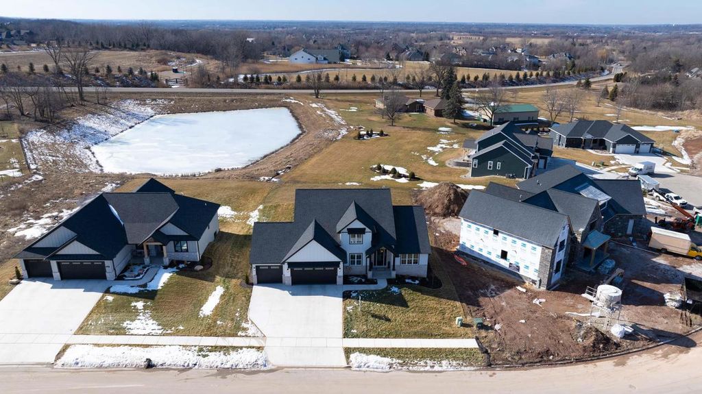 Photo of 3014 Stone Fence PLACE, Green Bay, WI 54311 (MLS # 50321223)