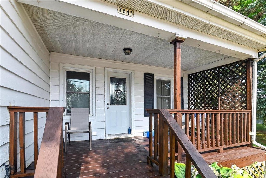 Photo of 7645 County Road N RD, Sun Prairie, WI 53590 (MLS # 2028918)