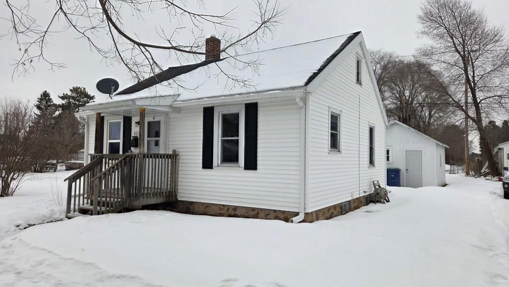 Photo of 821 S 9th AVENUE, Wausau, WI 54401 (MLS # 22600453)