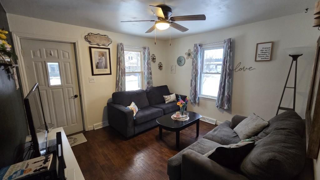 Photo of 821 S 9th AVENUE, Wausau, WI 54401 (MLS # 22600453)