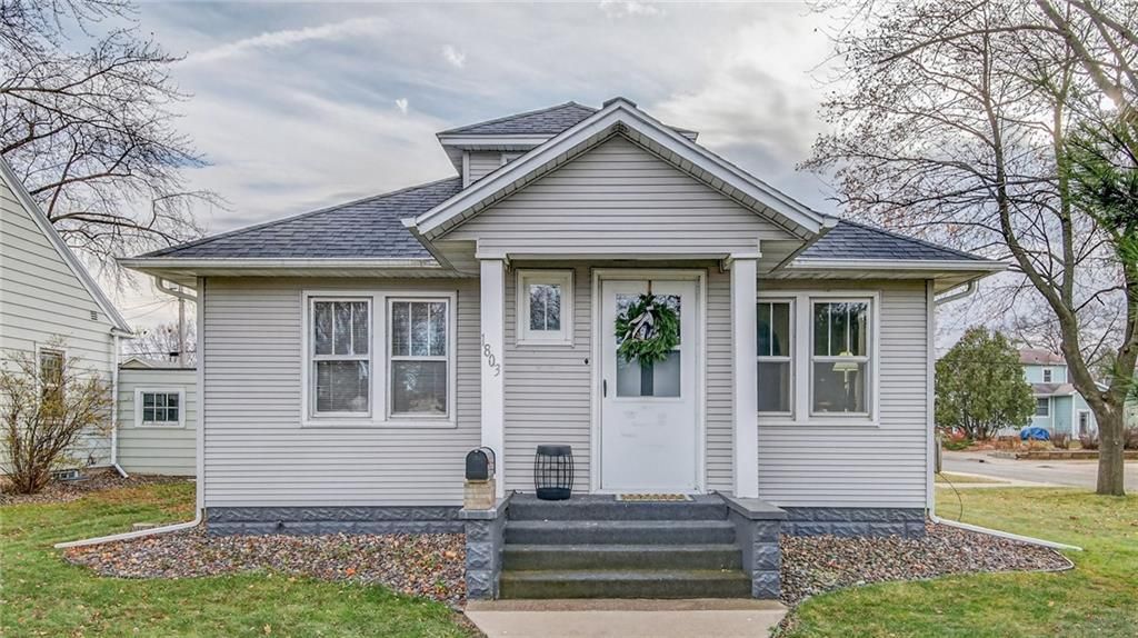 Photo of 1803 Emery STREET, Eau Claire, WI 54701 (MLS # 1596608)