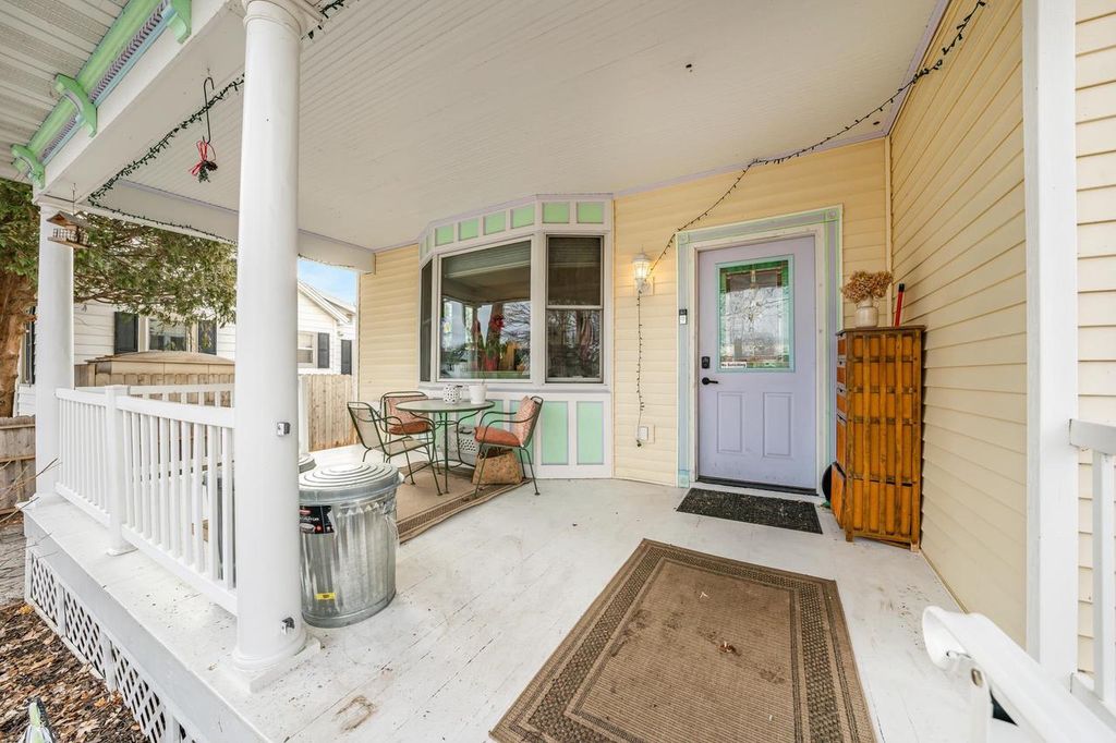 Photo of 517 S Locust STREET, Appleton, WI 54914 (MLS # 50320026)