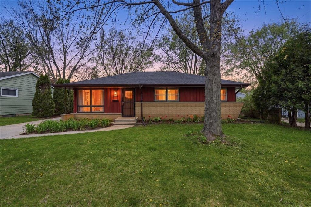 Photo of 4514 Jay DRIVE, Madison, WI 53704 (MLS # 2022256)