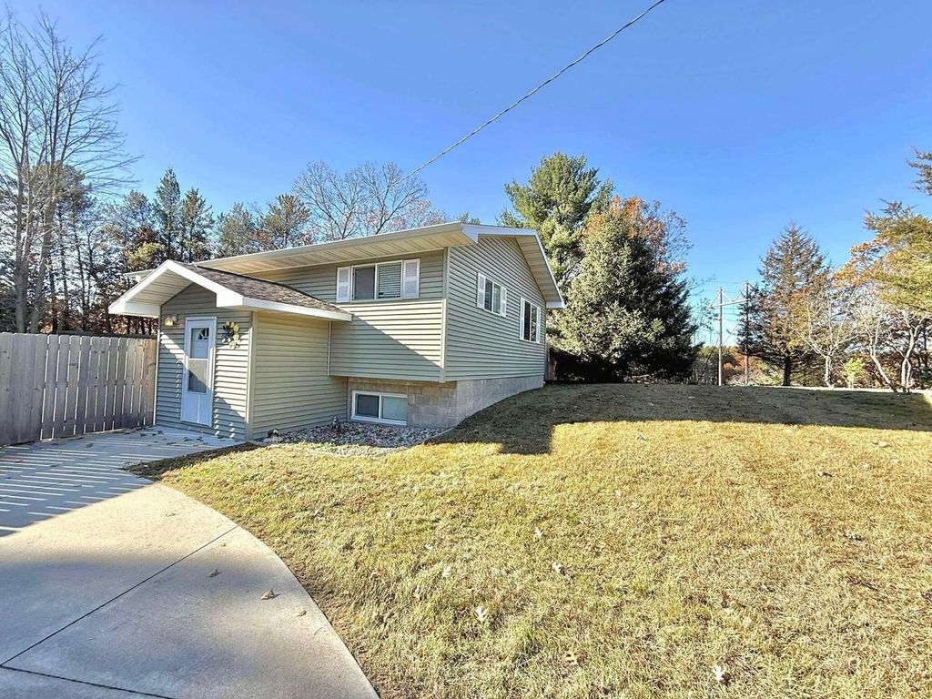 Photo of 1689 Archer LANE, Nekoosa, WI 54457 (MLS # 2017916)