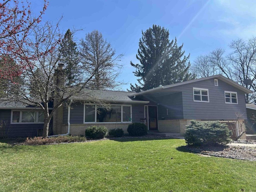 Photo of 4901 Waukesha STREET, Madison, WI 53705 (MLS # 2021701)