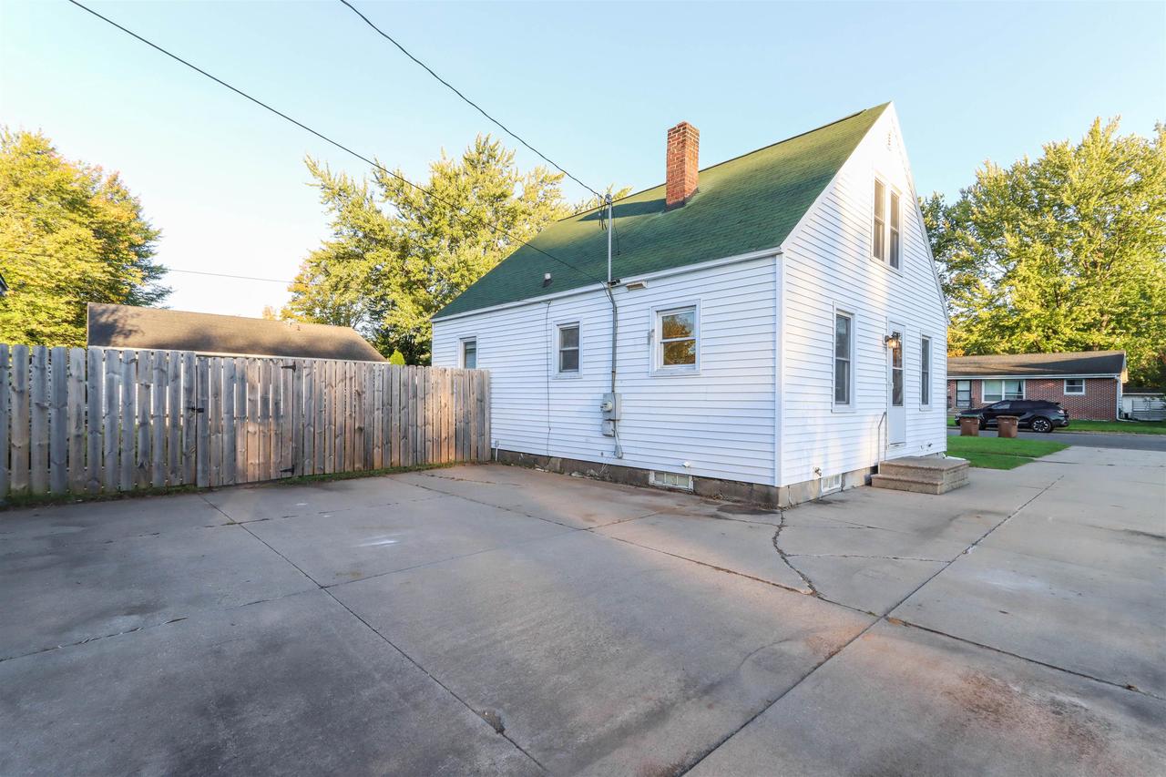 Property photo 3