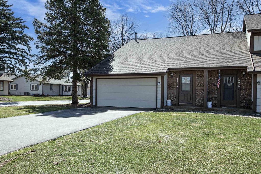 Photo of 2895 W 4th STREET, Appleton, WI 54914 (MLS # 50323453)