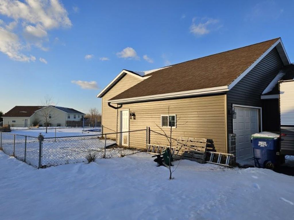 Photo of 2089 Josephine LANE, Kronenwetter, WI 54455 (MLS # 22505803)