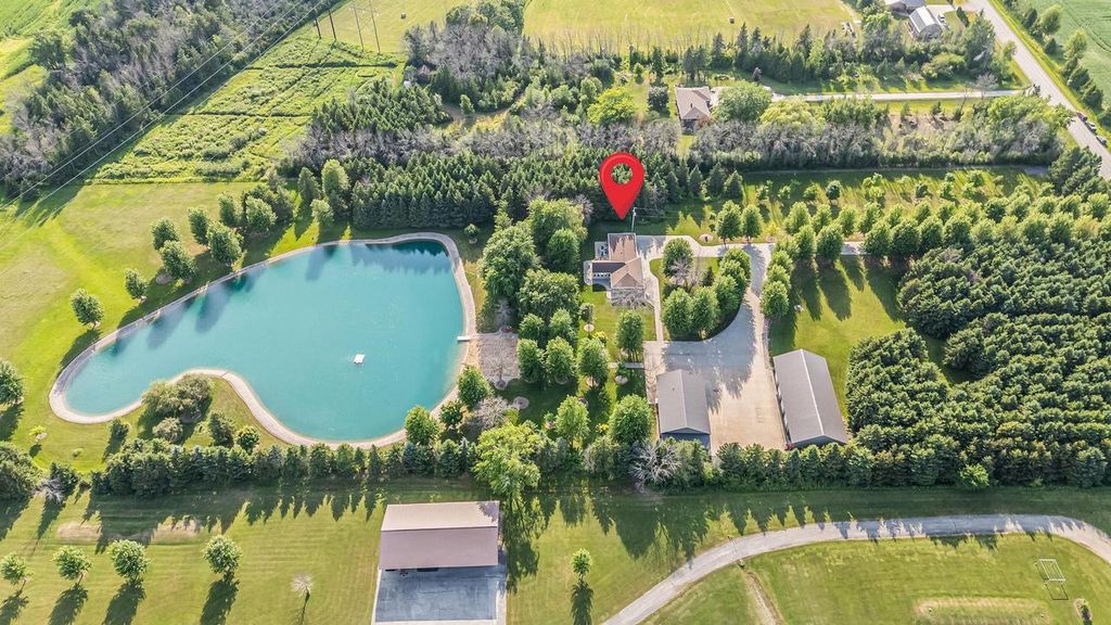 Photo of W2221 County Rd Uu, Appleton, WI 54913 (MLS # 50329535)