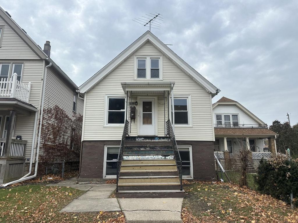 Photo of 1225 S 61st STREET, West Allis, WI 53214 (MLS # 1944012)