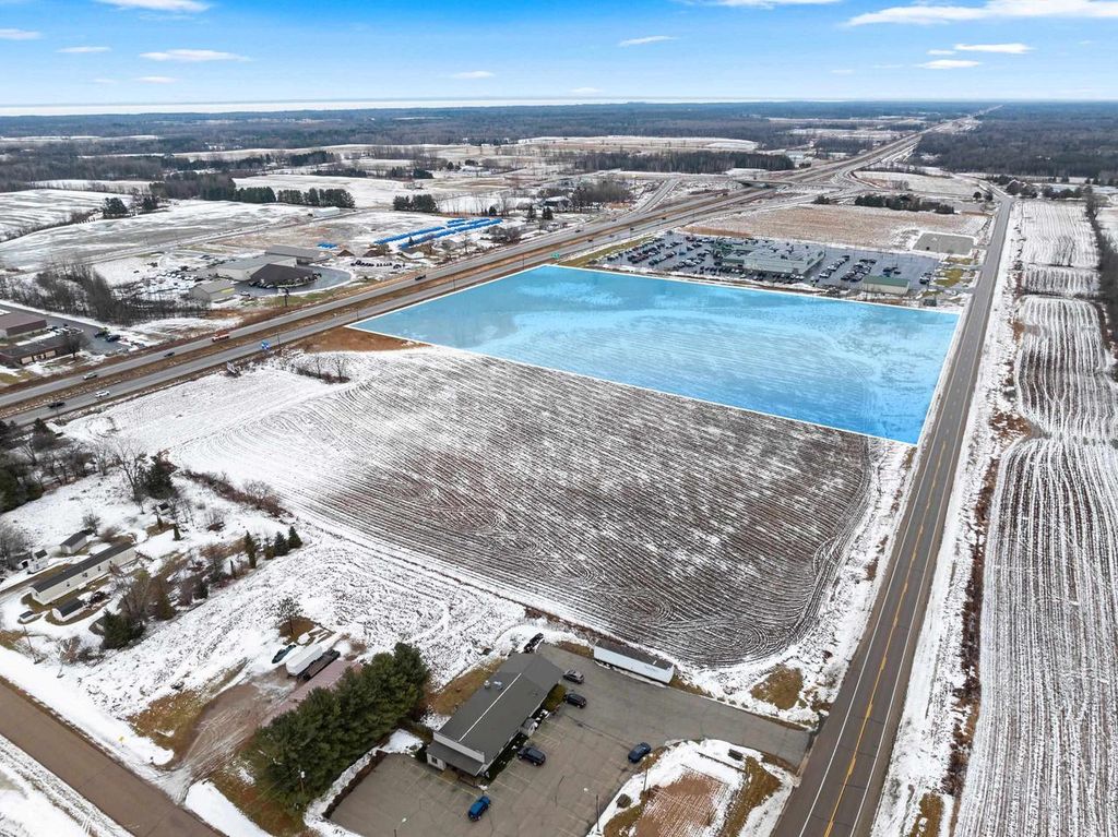 Photo of County Road Ee, Abrams, WI 54101 (MLS # 50320072)